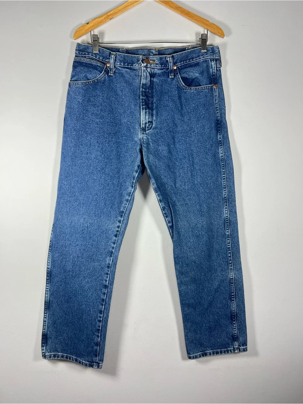 Wrangler Vintage Medium Wash Cotton Straight Leg Jeans 34 x 30